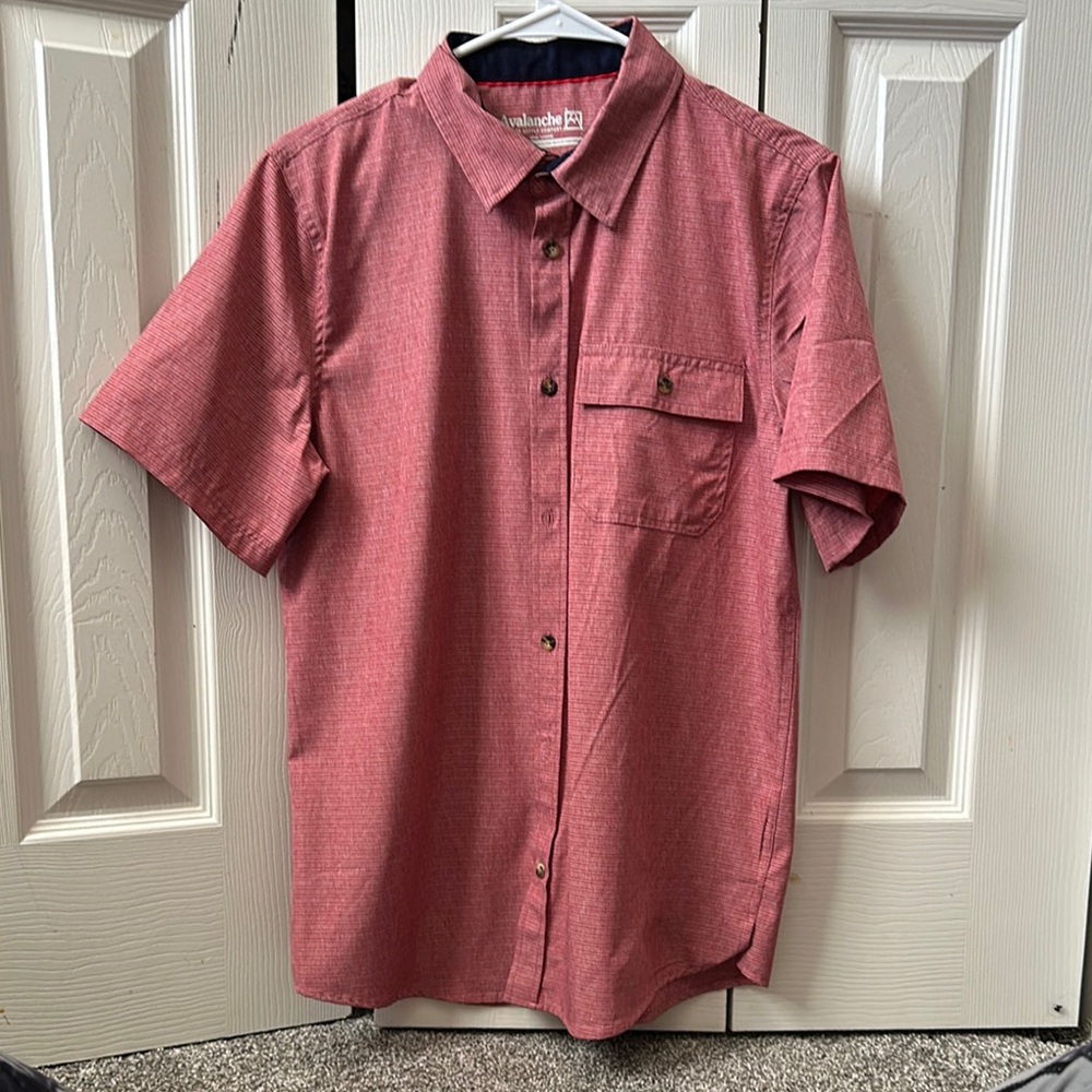 Avalanche Men's Red Short Sleeve Shirt
